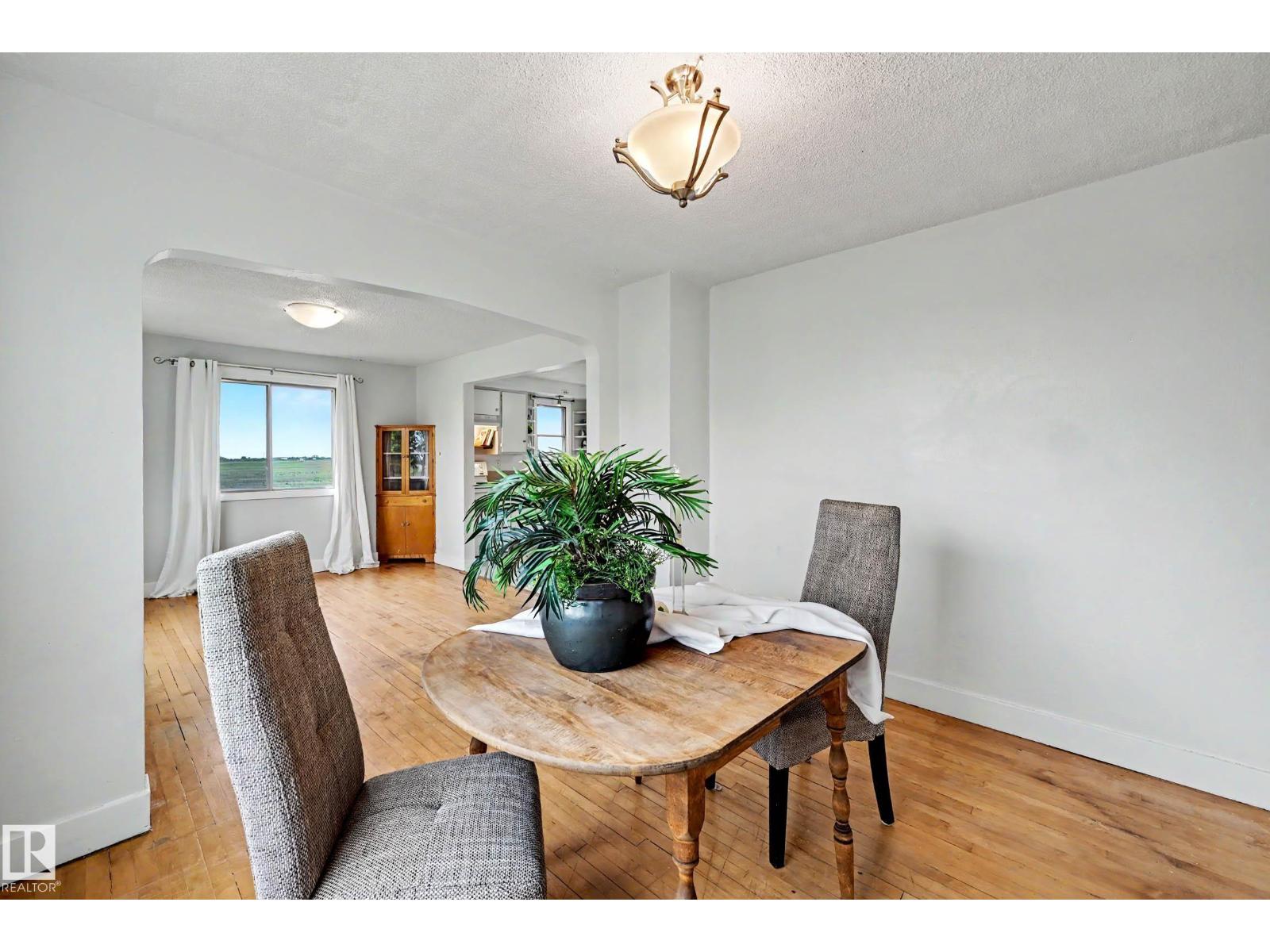 25418 HWY 37 - 11