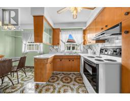 7 Daystrom Drive, Toronto, ON M9M2A8 Photo 12