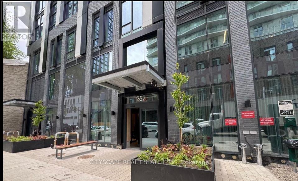 Listing photo of 4805 - A - 252 CHURCH STREET