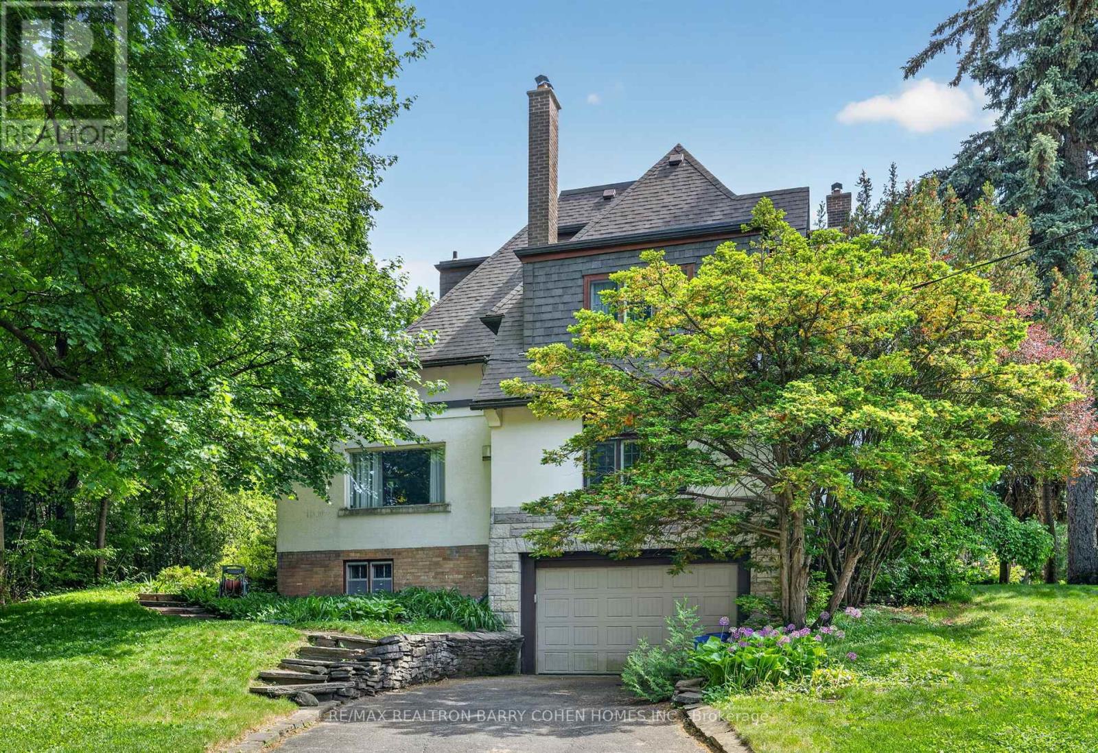 29 STRATHGOWAN CRESCENT - 17
