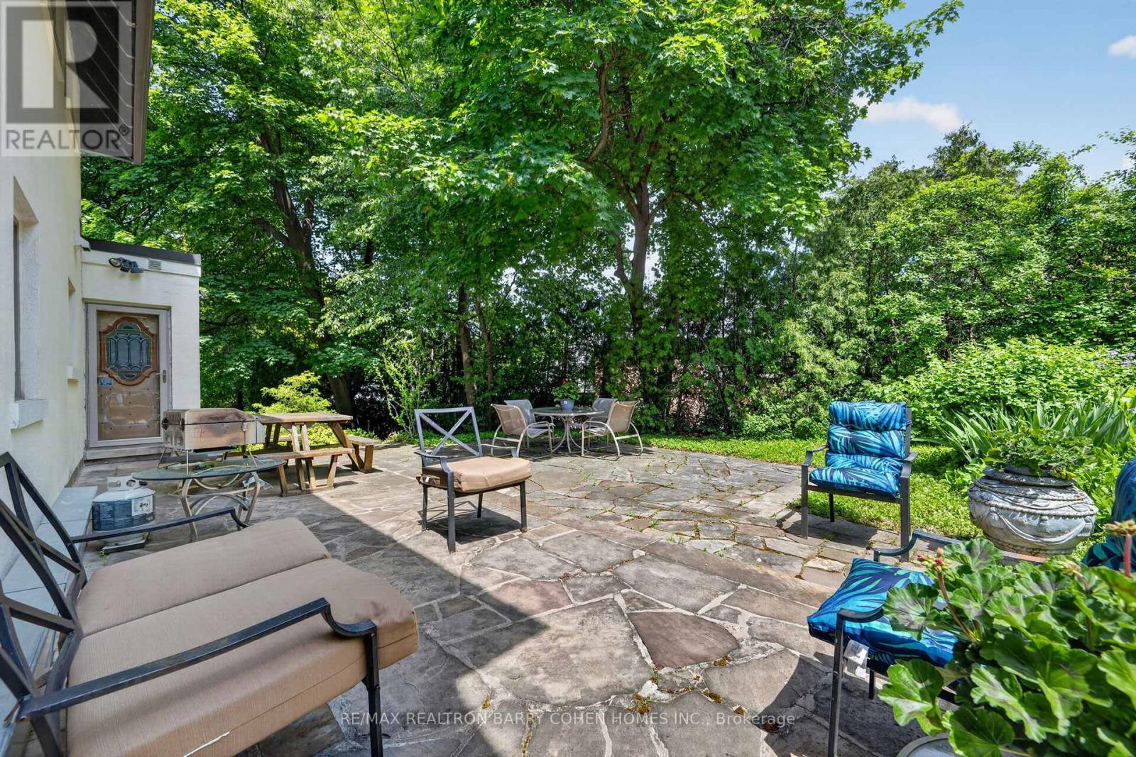 29 STRATHGOWAN CRESCENT - 20