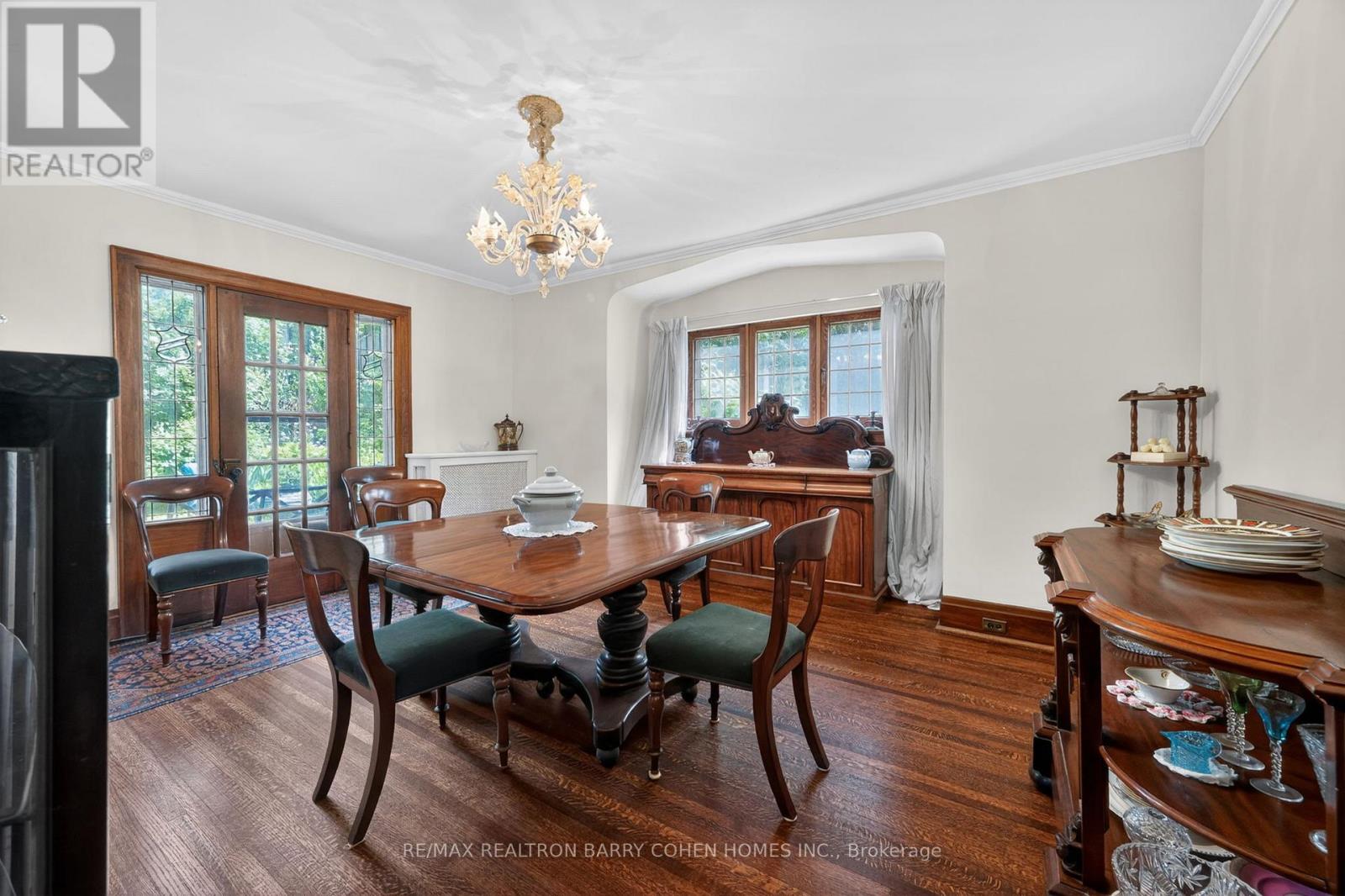 29 STRATHGOWAN CRESCENT - 6