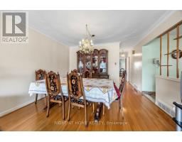 Kitchen - 7 Daystrom Drive, Toronto, ON M9M2A8 Photo 7
