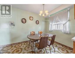 Cold room - 7 Daystrom Drive, Toronto, ON M9M2A8 Photo 10