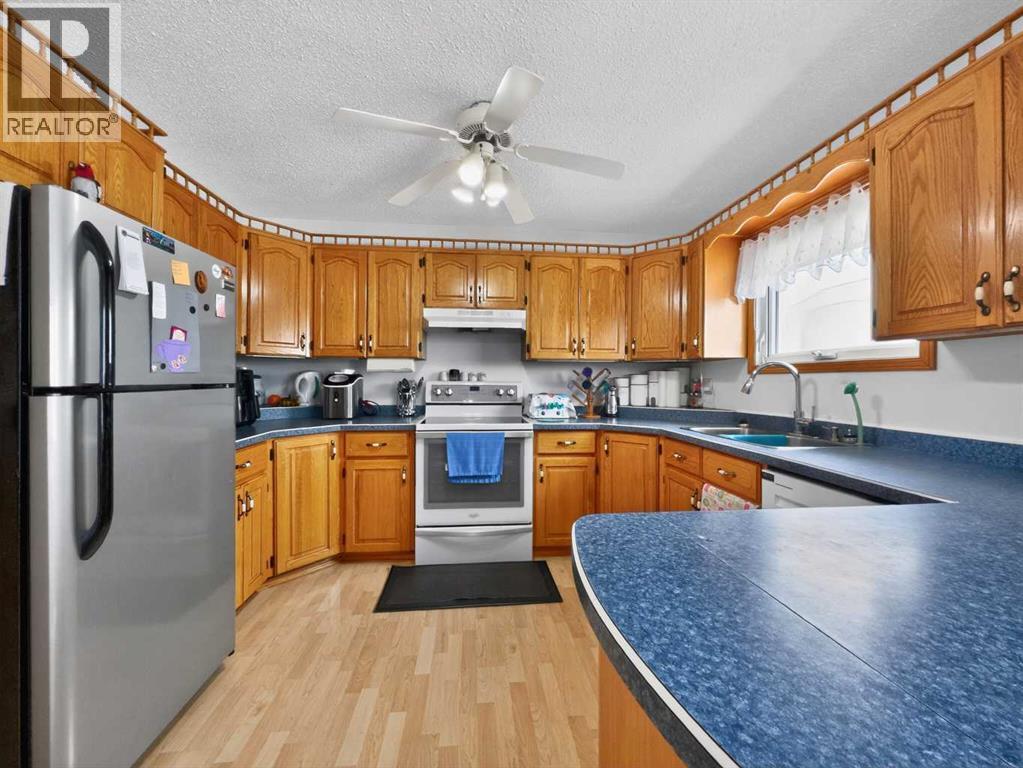 107078 Range Road 144 - photo 4