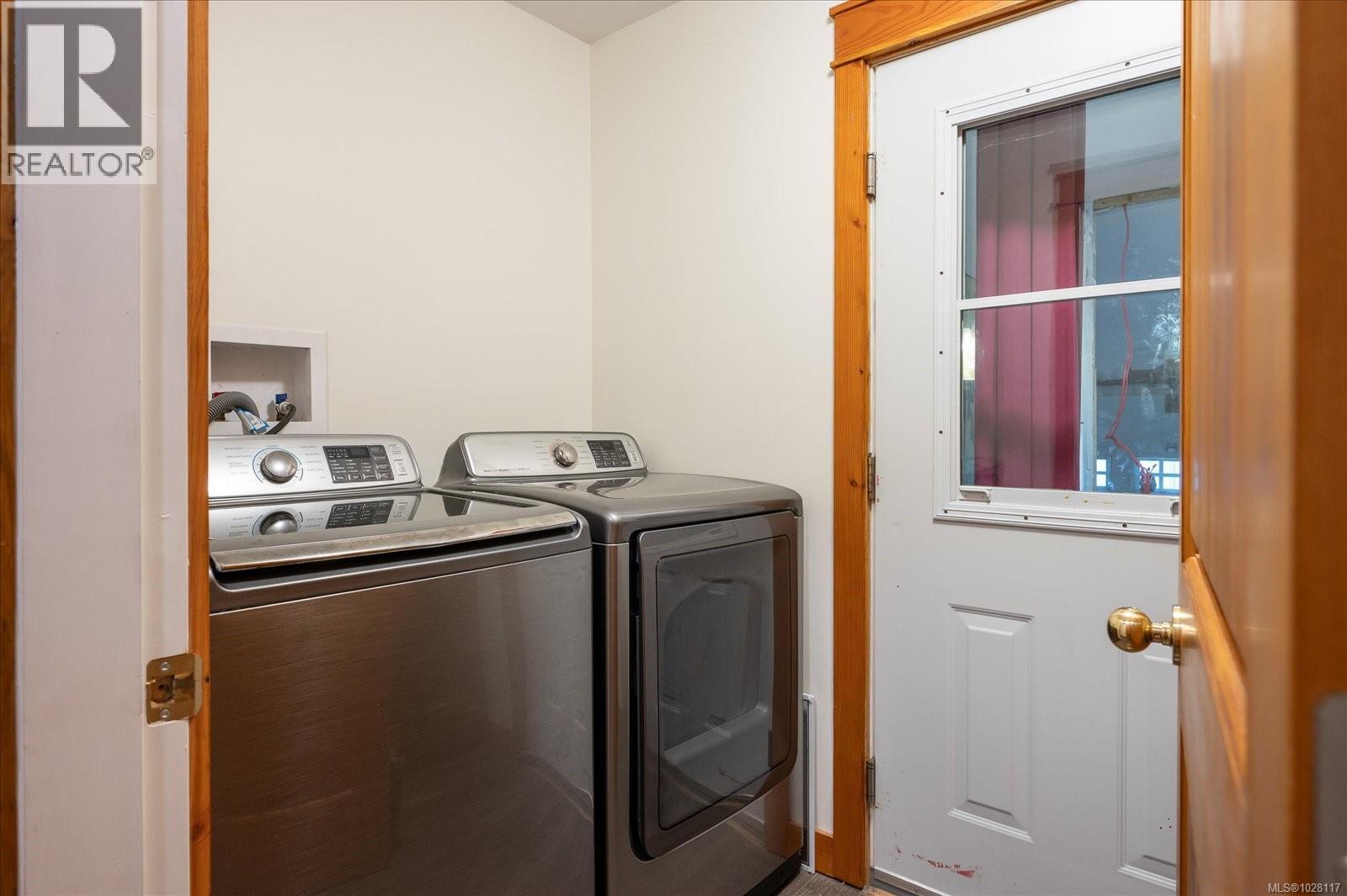 685 Rollo Rd - 24