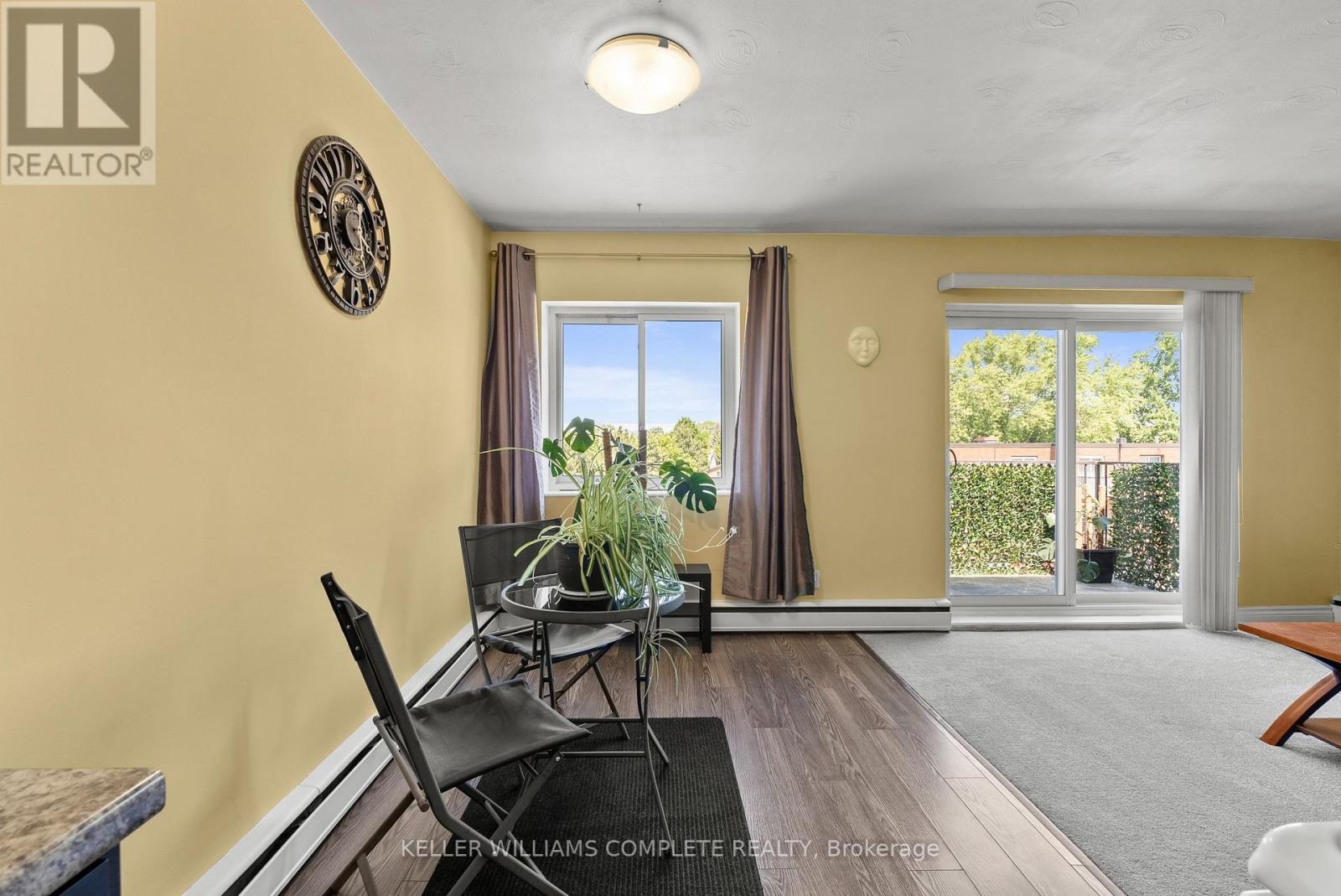 #37 456 CARLTON STREET - 13