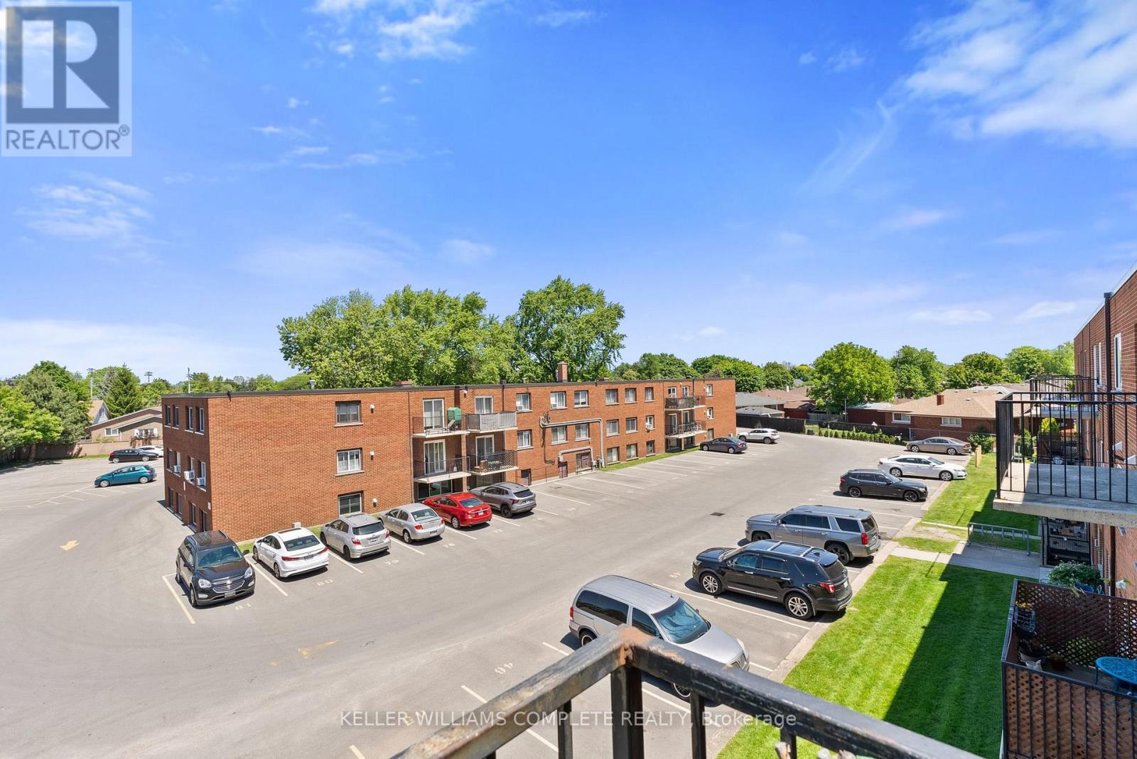 #37 456 CARLTON STREET - 22
