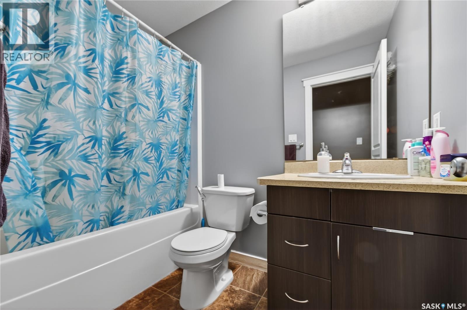 5306 Universal CRESCENT — photo 12