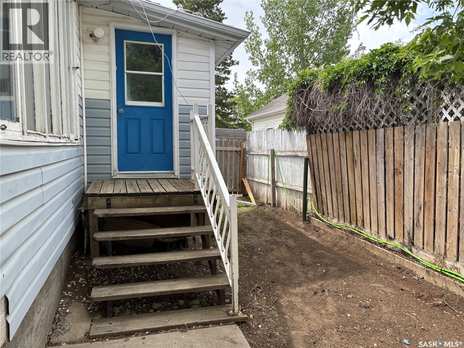 1012 Stadacona STREET E — photo 38