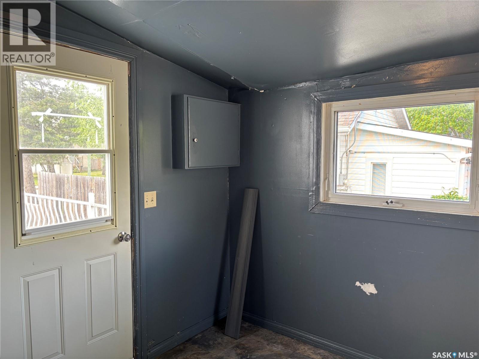 1012 Stadacona STREET E - photo 5