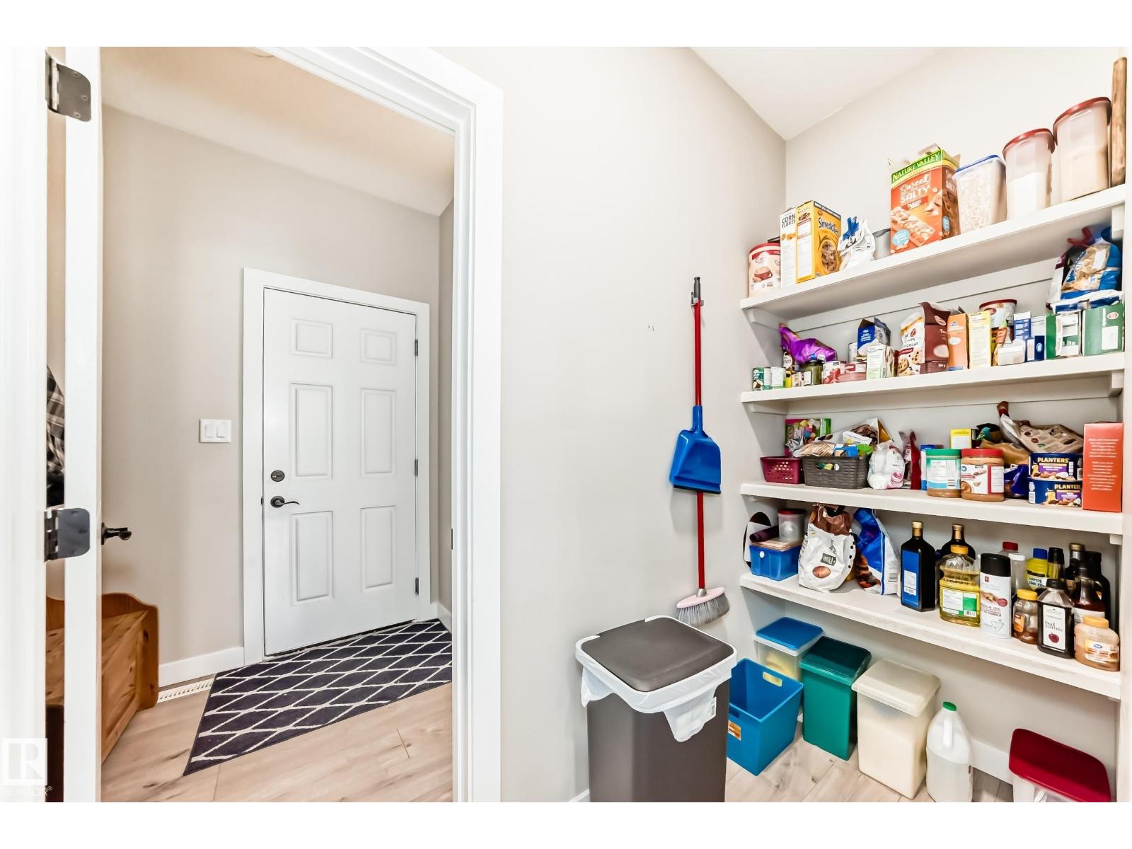 3895 Robins CR NW - 23