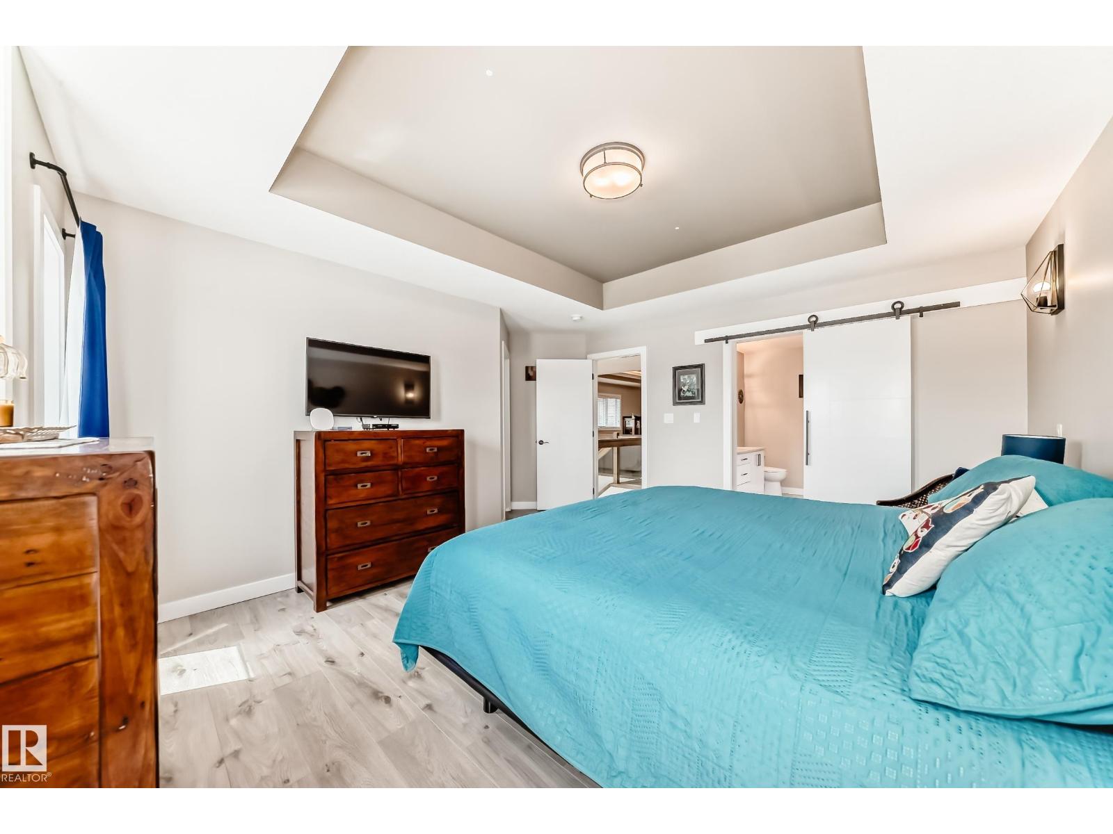 3895 Robins CR NW - 31