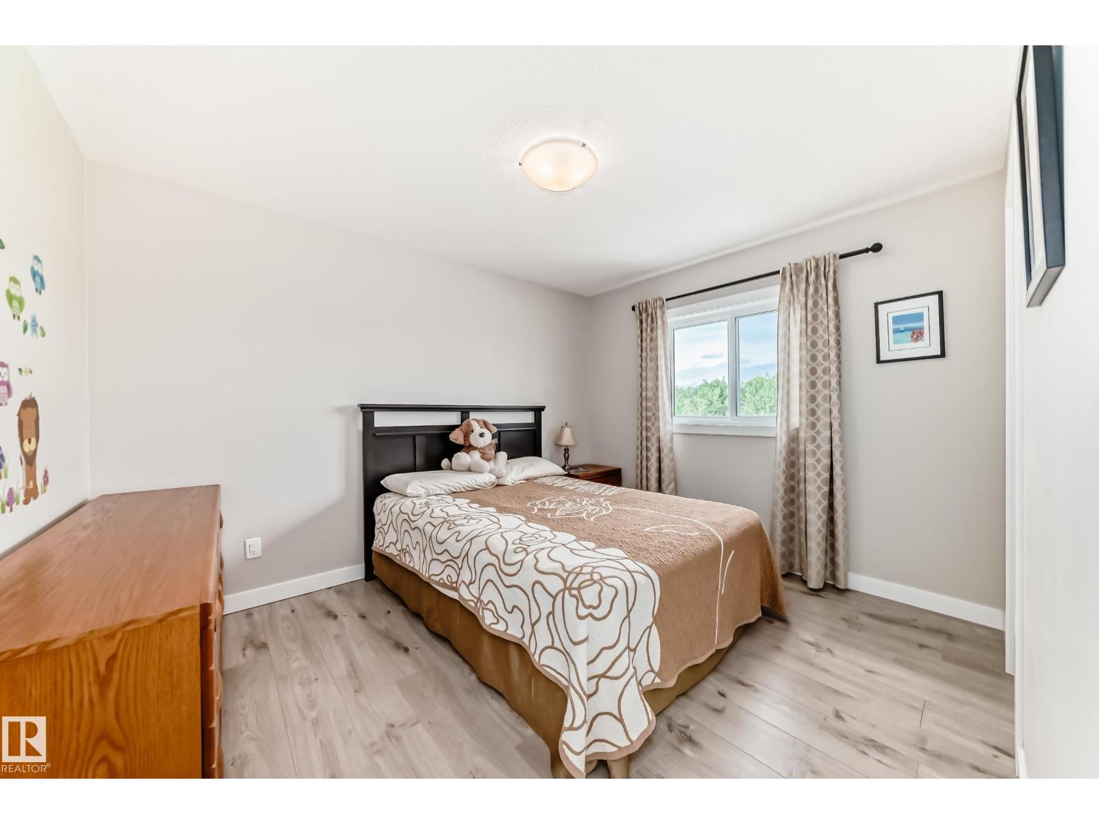 3895 Robins CR NW - 39