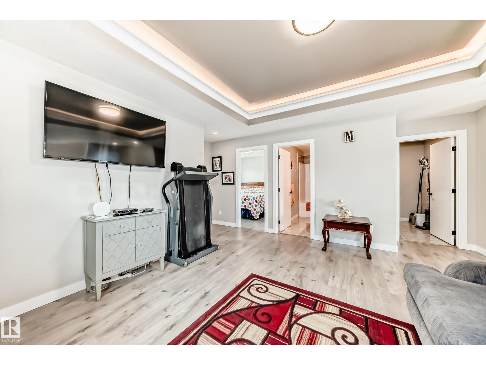 3895 Robins CR NW - 46