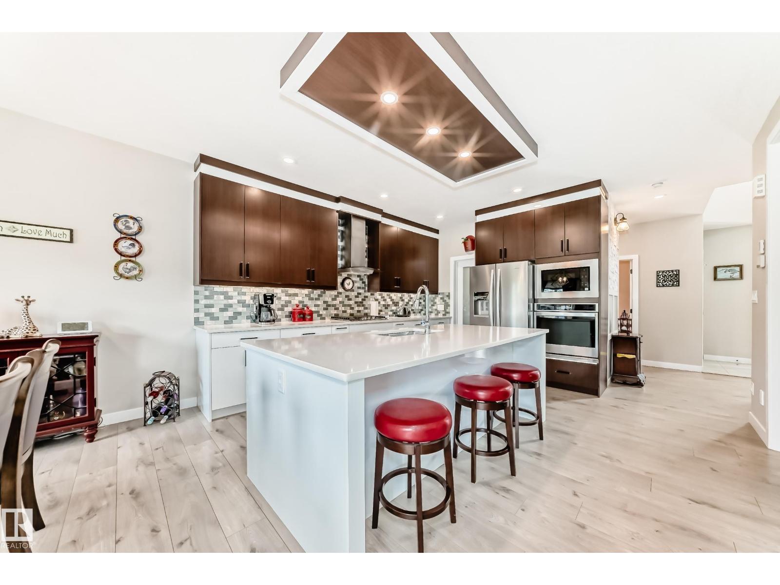 3895 Robins CR NW - 5