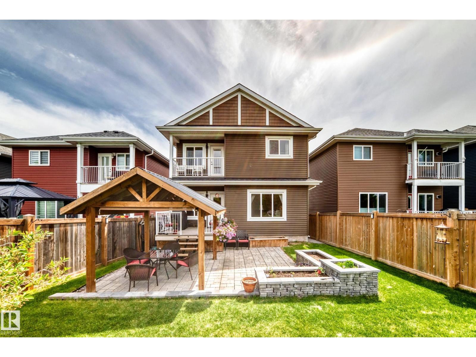 3895 Robins CR NW - 60