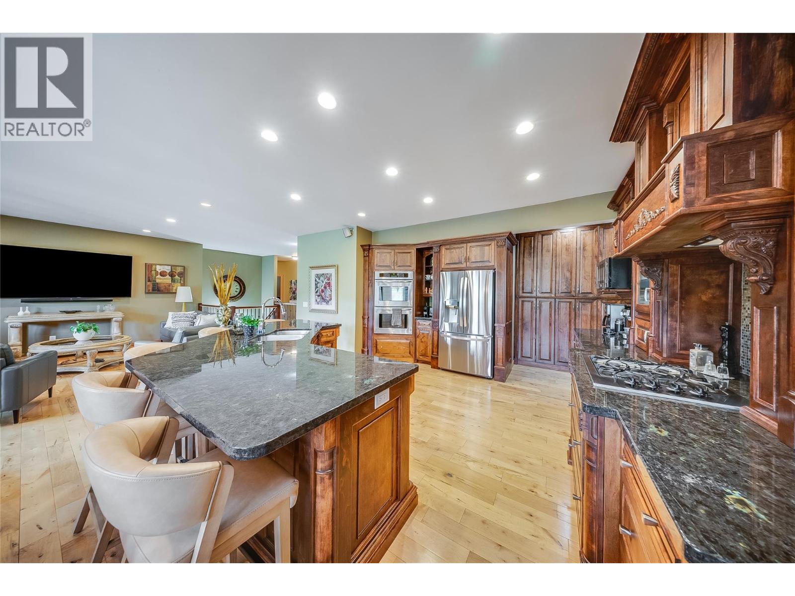1009 Silvertip Road - 14