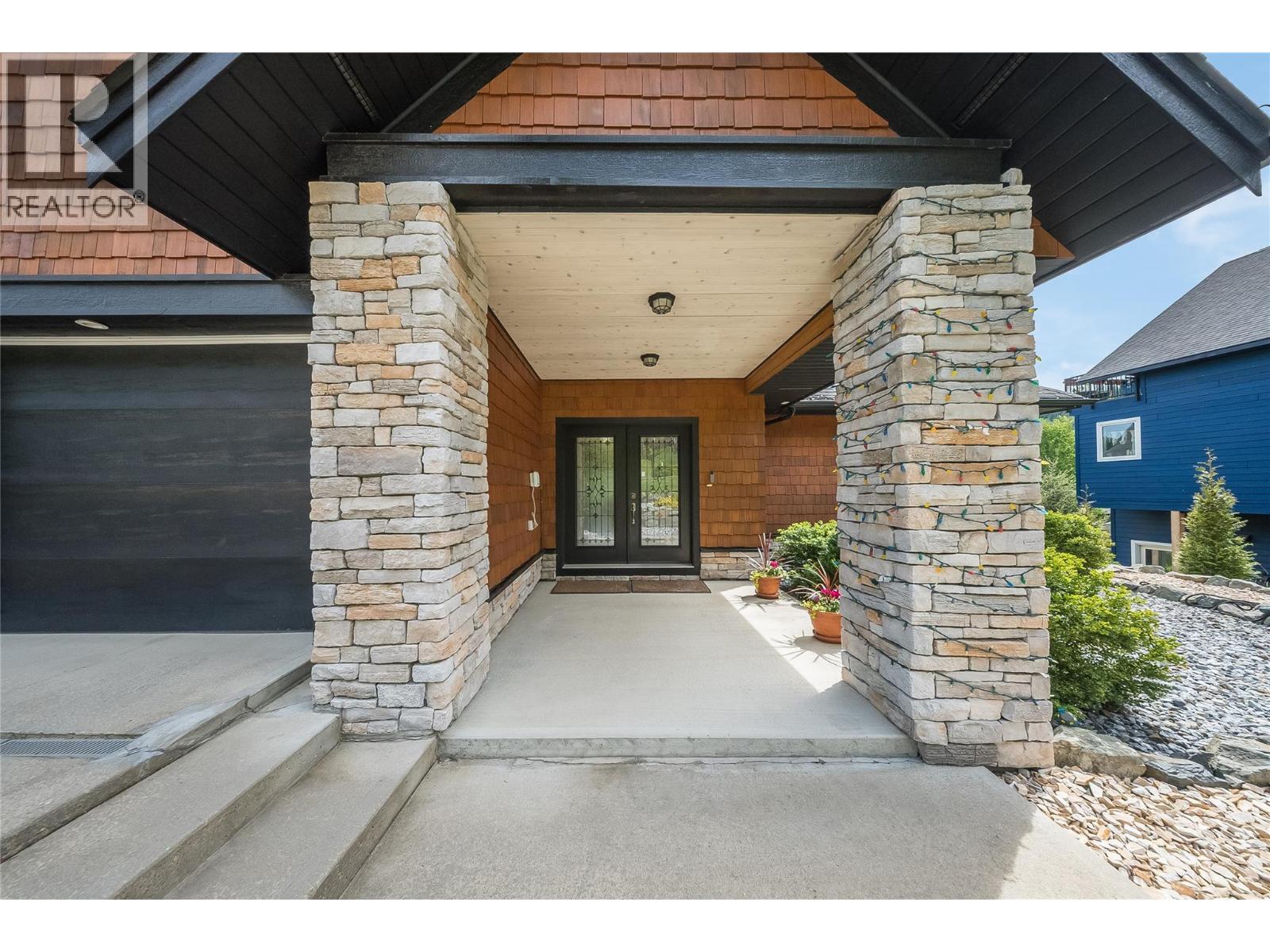 1009 Silvertip Road - 6