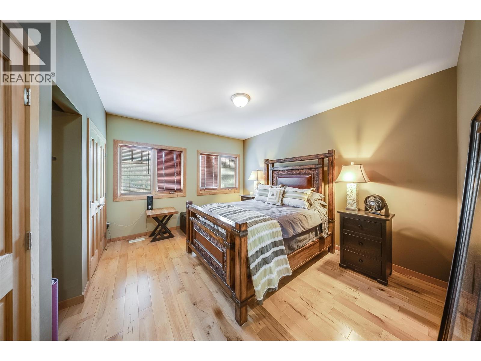 1009 Silvertip Road - 22