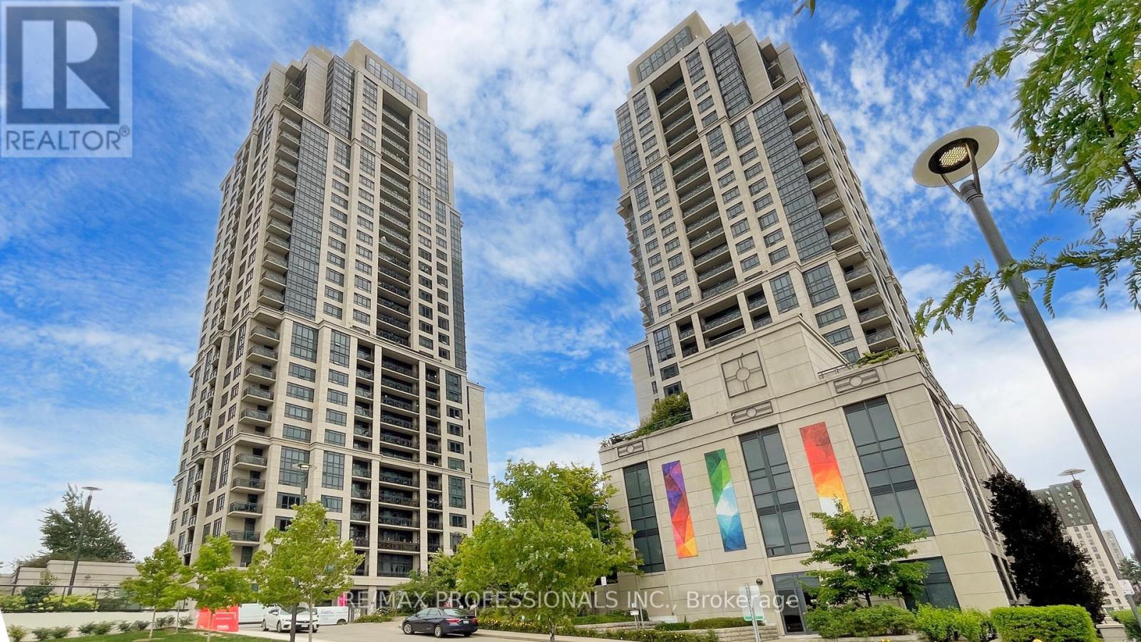 Listing photo of 822 - 2 EVA ROAD