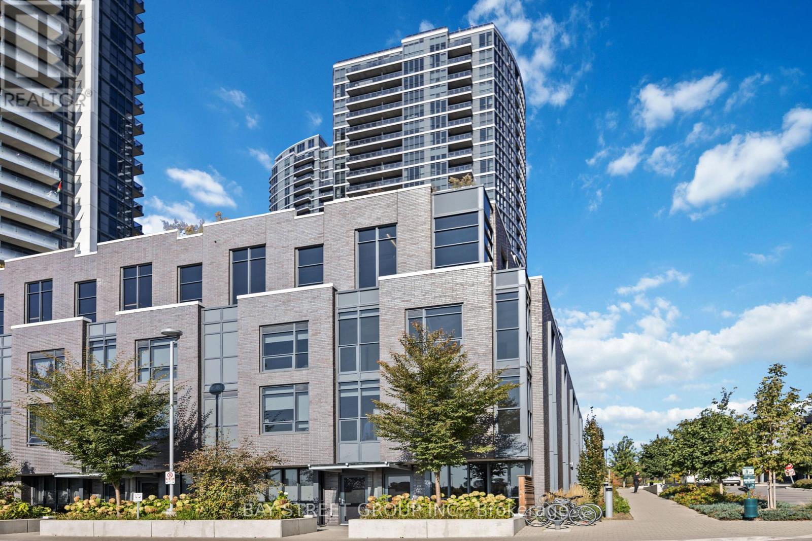 Listing photo of TH101 - 30 GIBBS ROAD