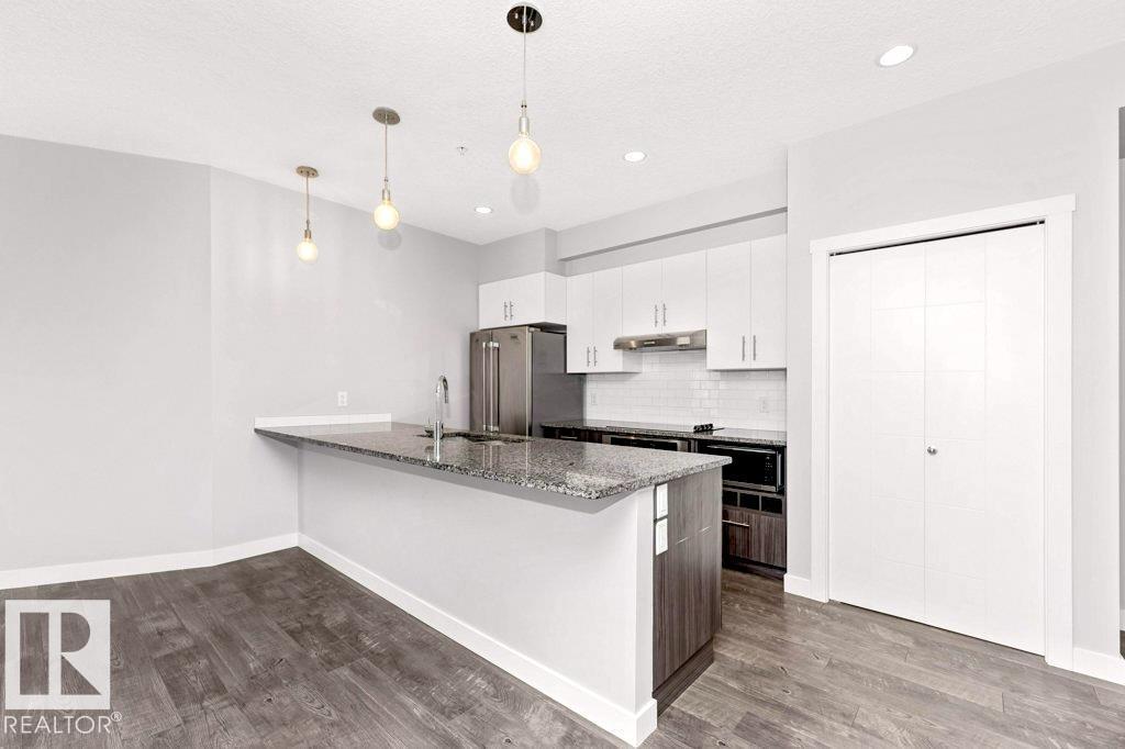 #204 10126 144 ST NW - 3