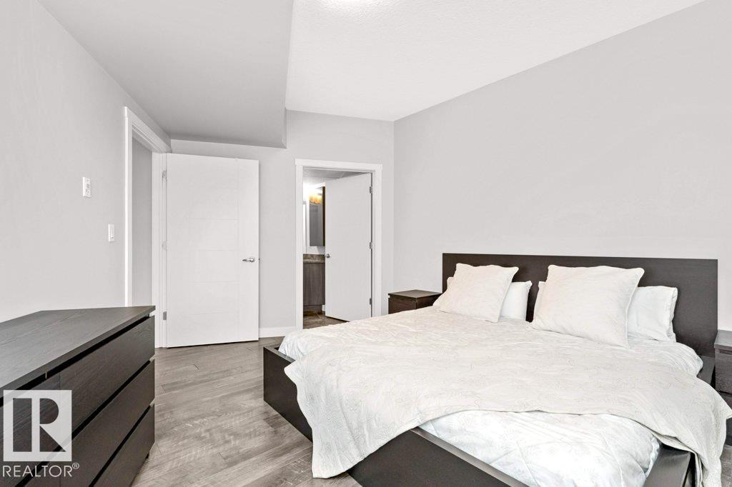 #204 10126 144 ST NW - 15