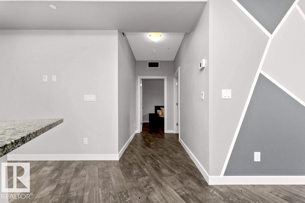 #204 10126 144 ST NW - 7