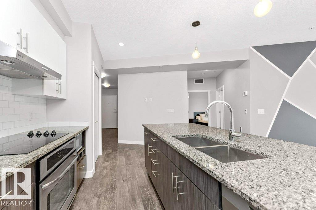 #204 10126 144 ST NW - 6