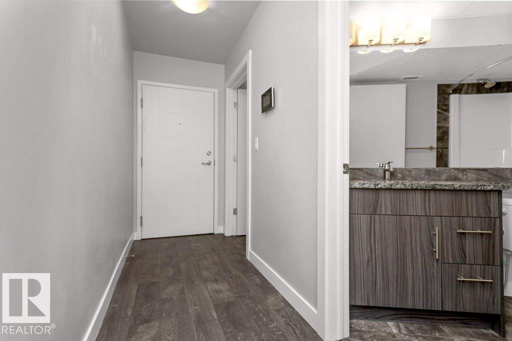 #204 10126 144 ST NW - 20