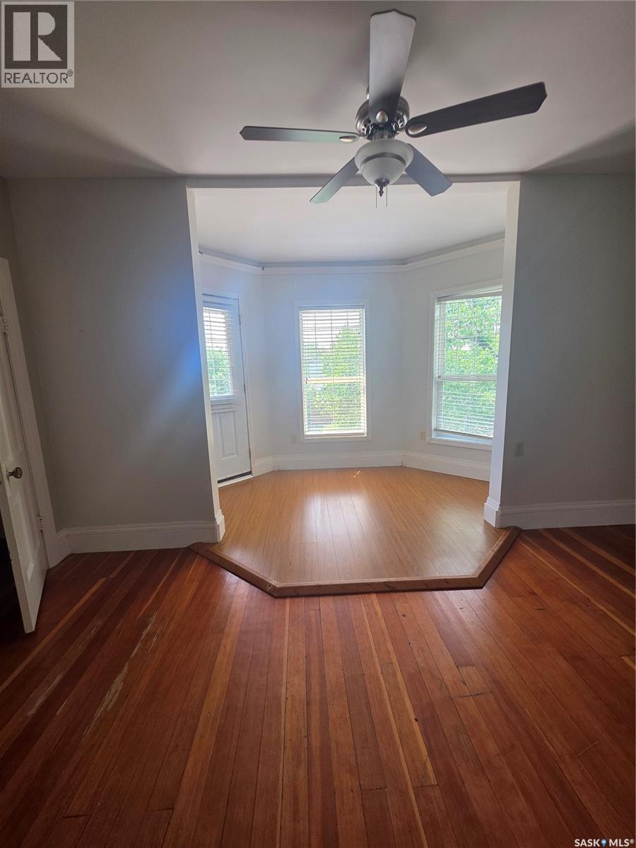 905 2nd STREET - 16