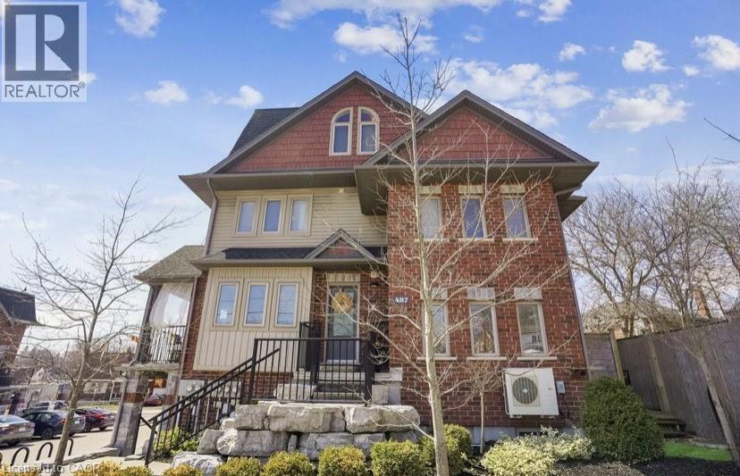 #5 487 EAST Avenue - Image 3