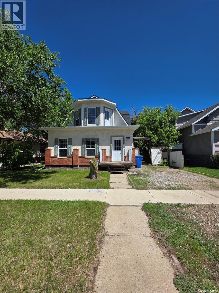 905 2nd STREET - 1