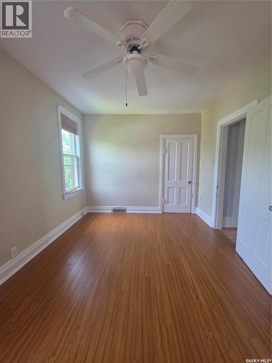 905 2nd STREET - 24