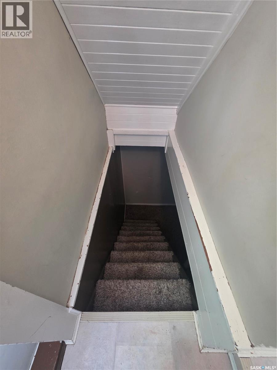 905 2nd STREET - 25