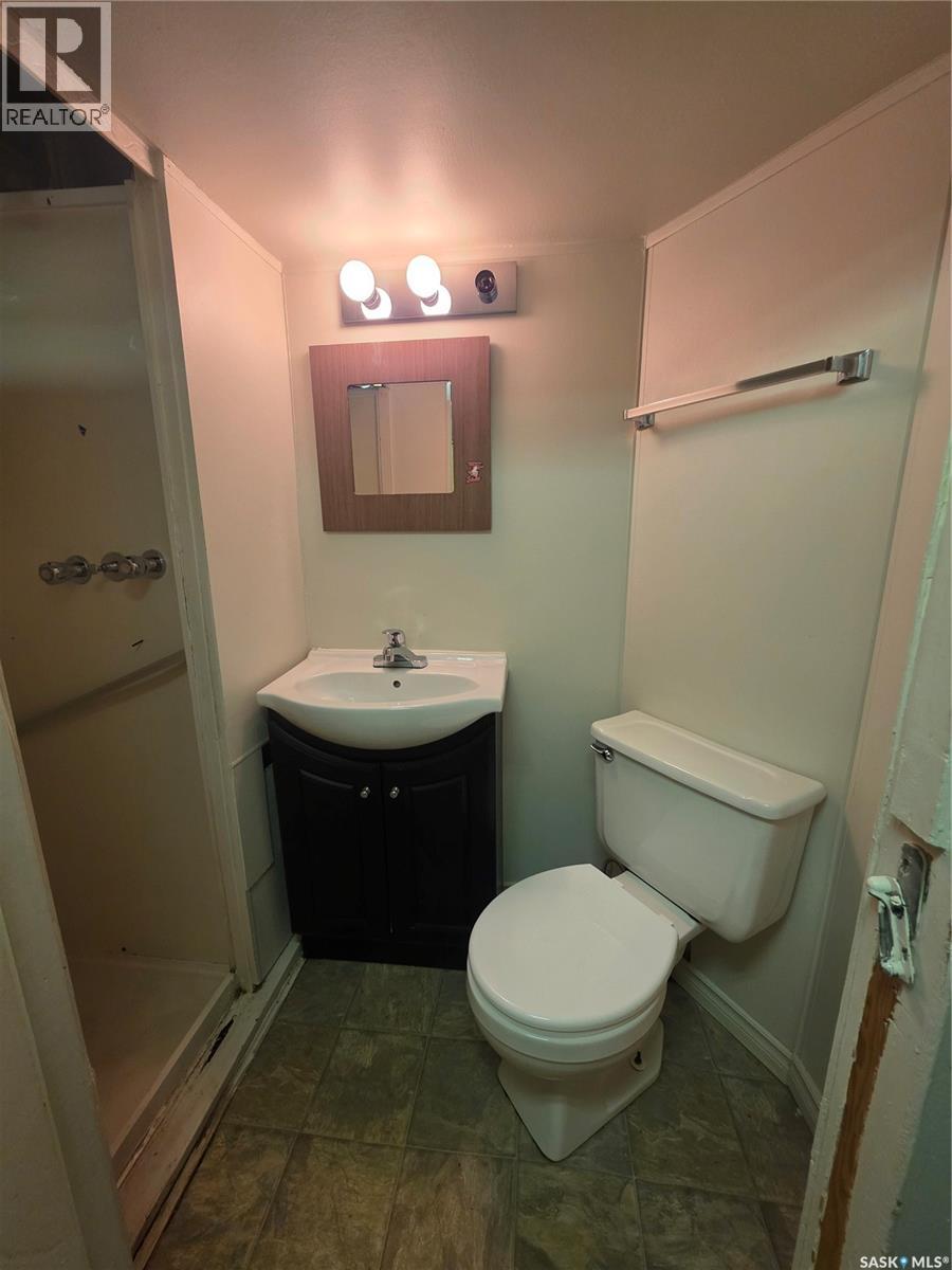 905 2nd STREET - 28