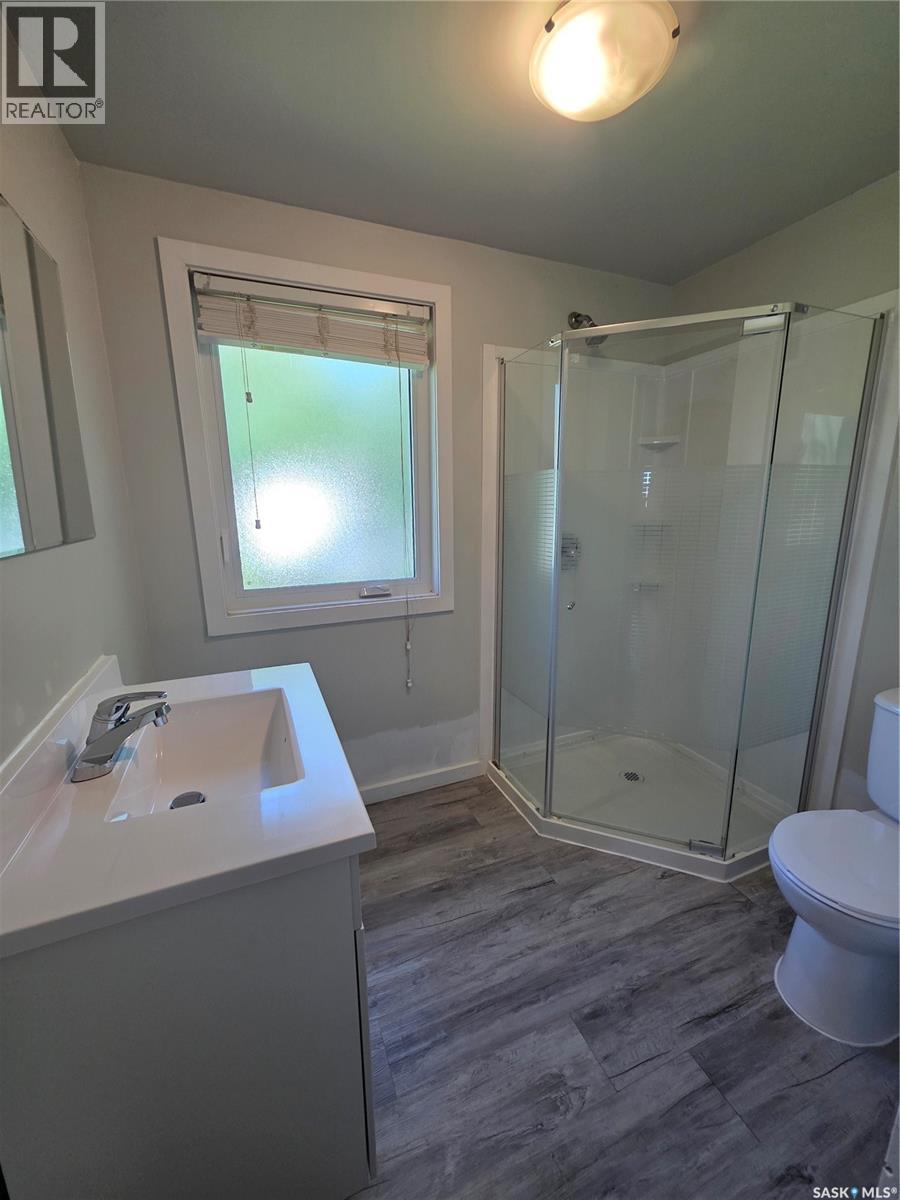 905 2nd STREET - 6
