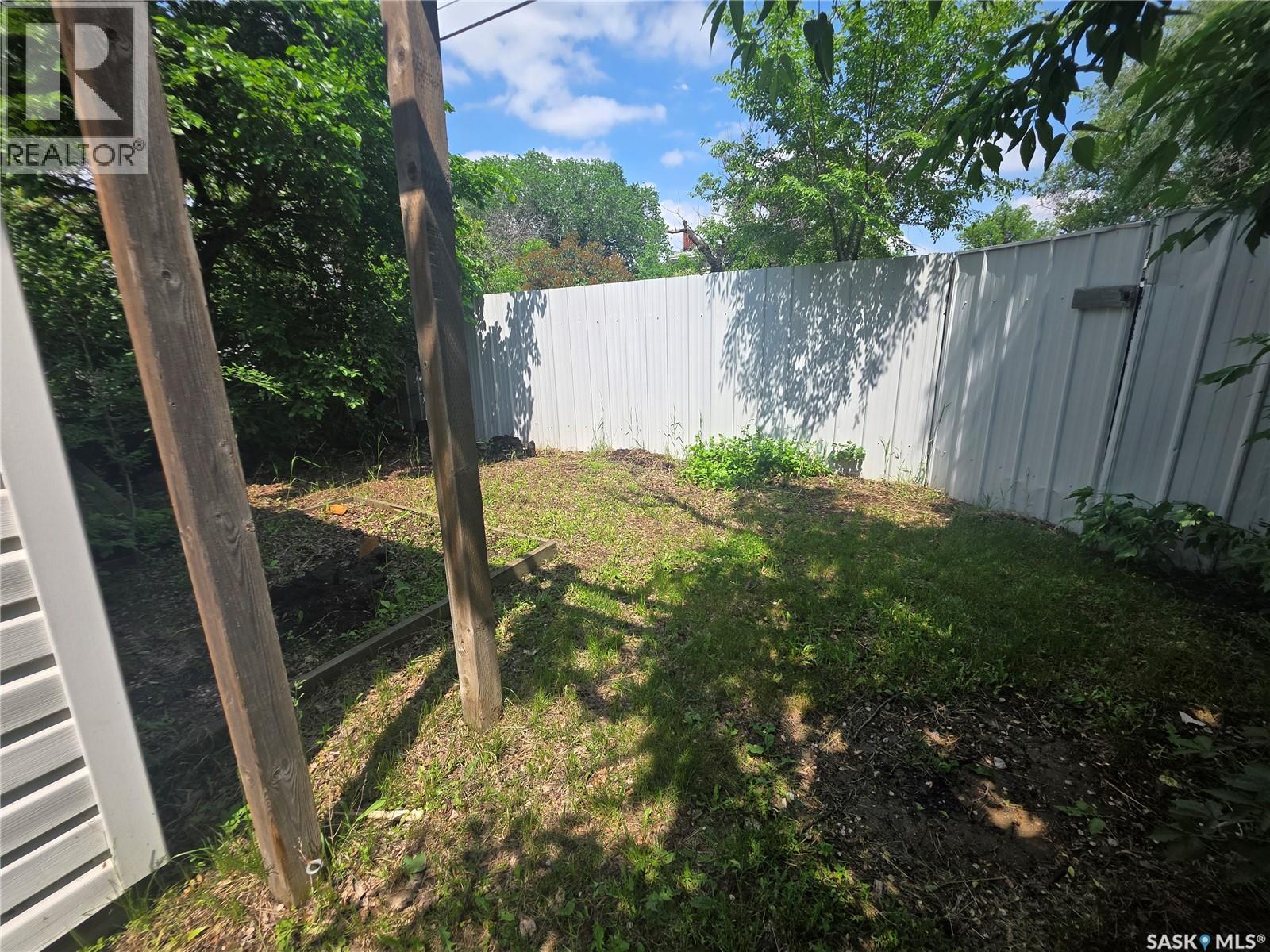 905 2nd STREET - 36