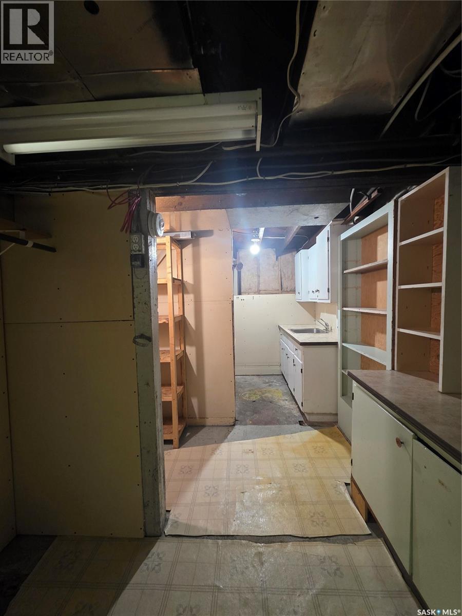 905 2nd STREET - 30
