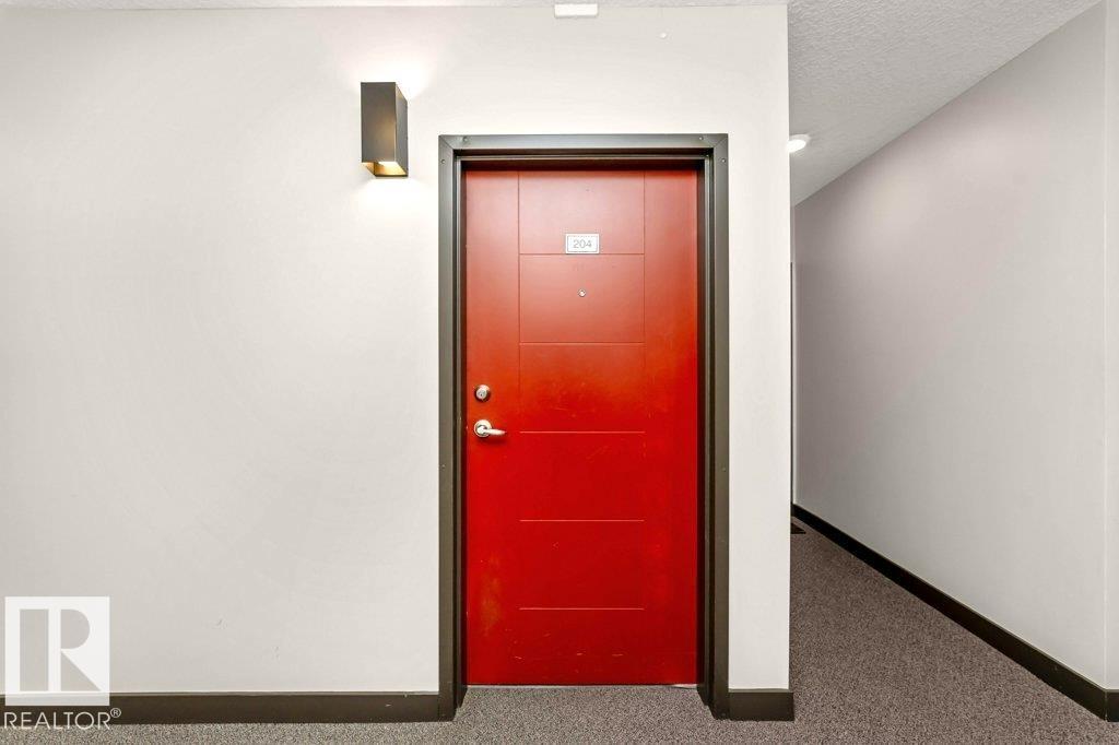 #204 10126 144 ST NW - 27