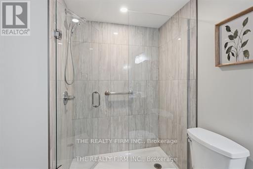 #56 1500 RICHMOND STREET - 26