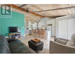 8073 Francis Street, Brooke Alvinston, ON N0N1A0 Photo 13