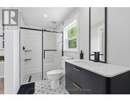 8073 Francis Street, Brooke Alvinston, ON N0N1A0 Photo 17