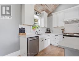 8073 Francis Street, Brooke Alvinston, ON N0N1A0 Photo 9