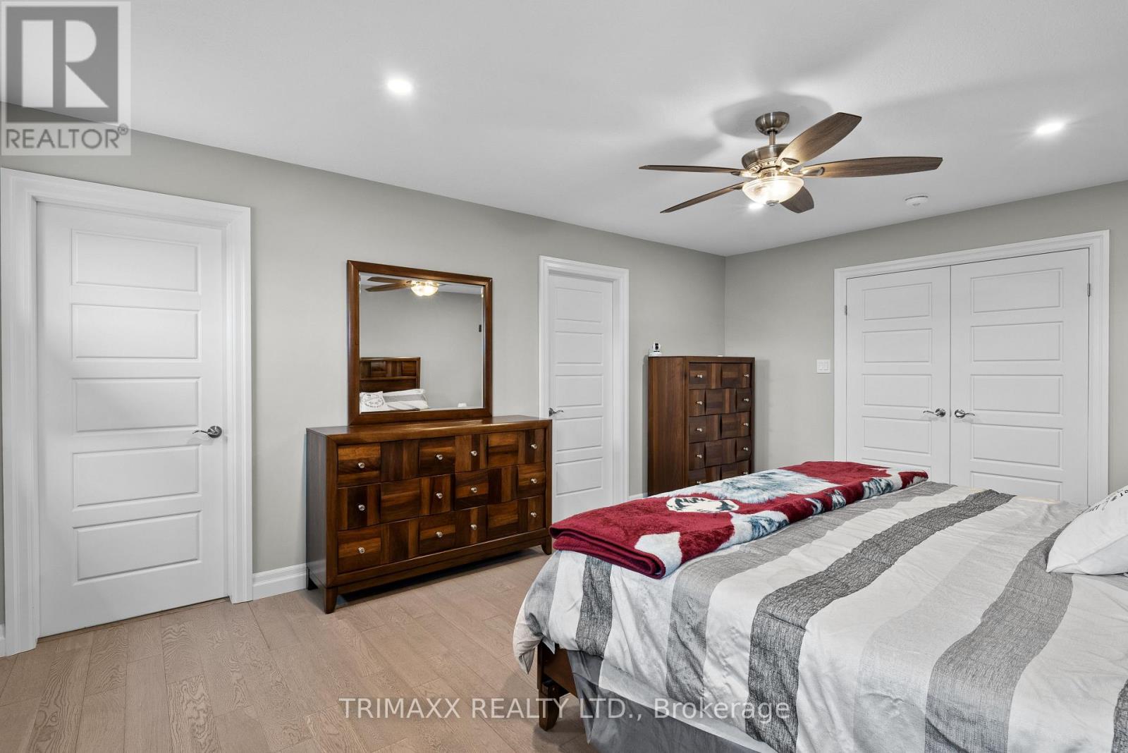 31 THAMES SPRINGS CRESCENT - 16