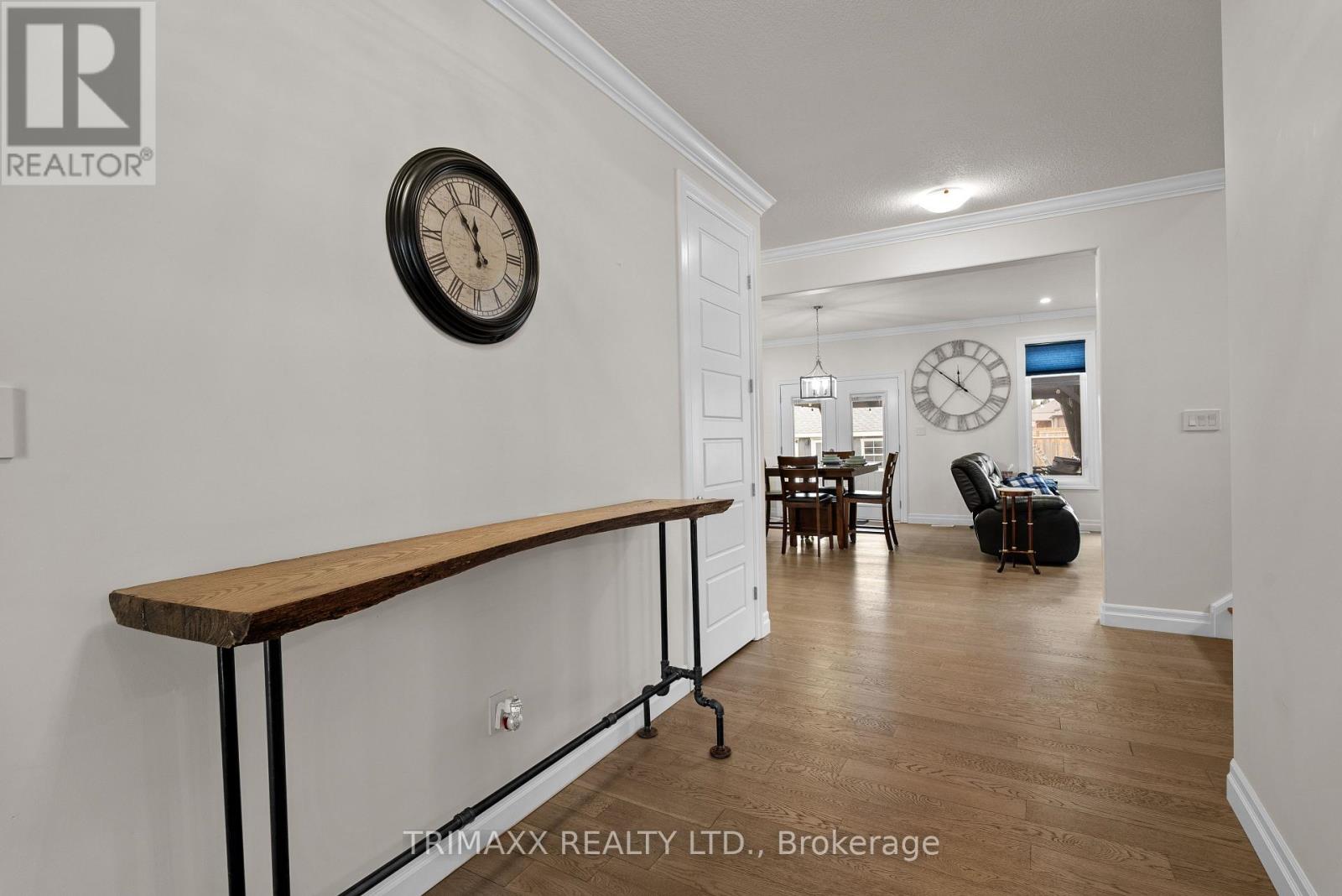 31 THAMES SPRINGS CRESCENT - 3