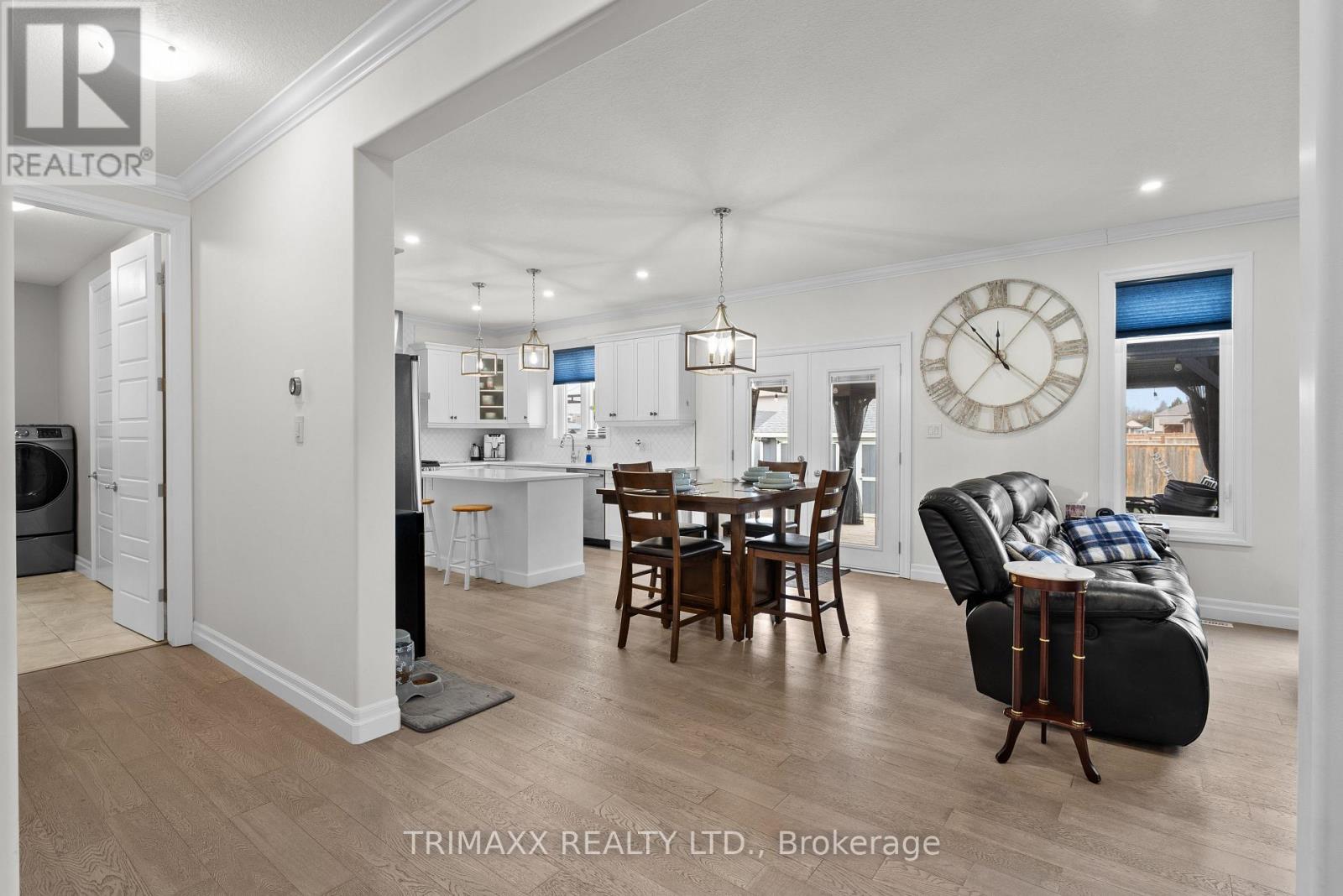 31 THAMES SPRINGS CRESCENT - 5