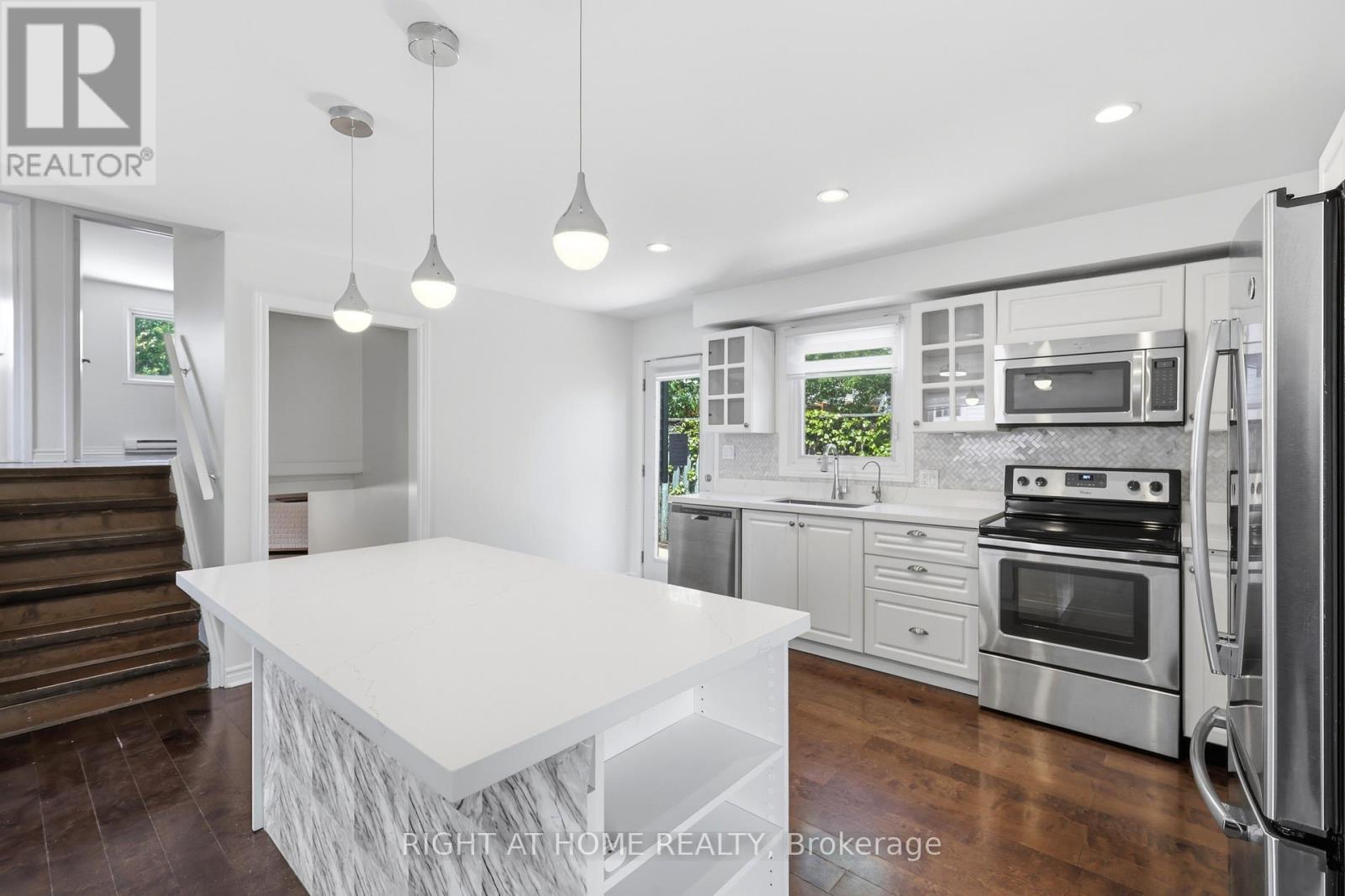 68 OVERBANK DRIVE - 13