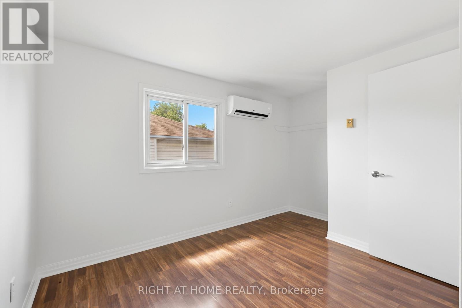 68 OVERBANK DRIVE - 33